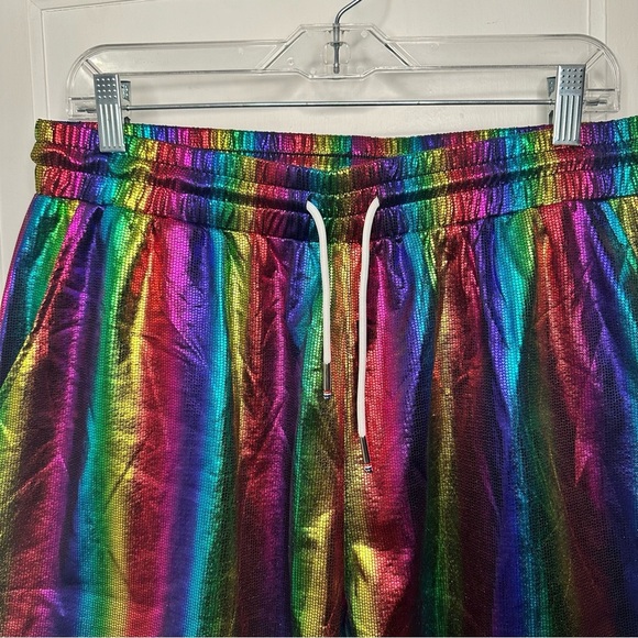 NWT Arjen Kroos Men's Metallic Holographic Shorts rainbow - Picture 2 of 12
